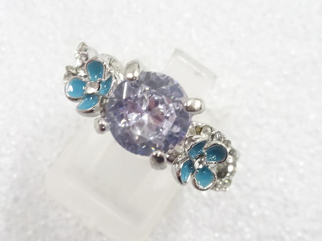 Japanese Kimono / Antique Accessories Metal